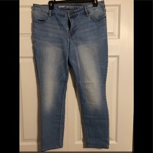 OldNavy regular super skinny midrise